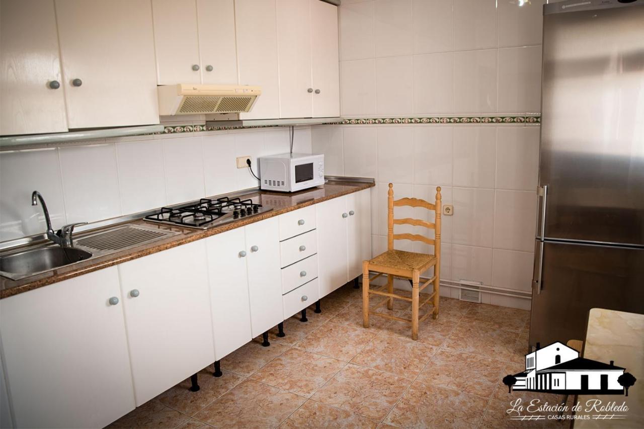 Casas Rurales La Estacion De Robledo エクステリア 写真