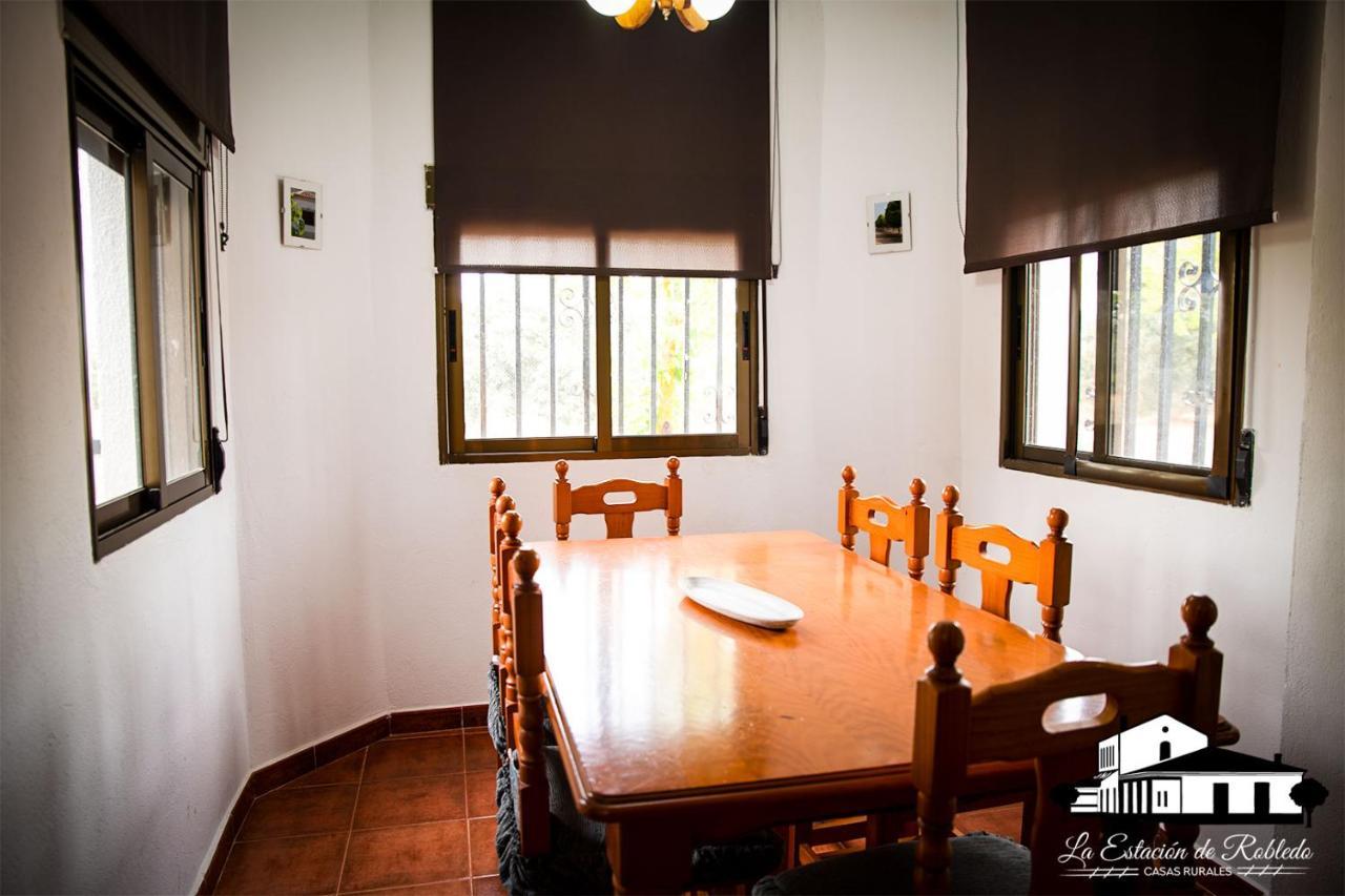 Casas Rurales La Estacion De Robledo エクステリア 写真