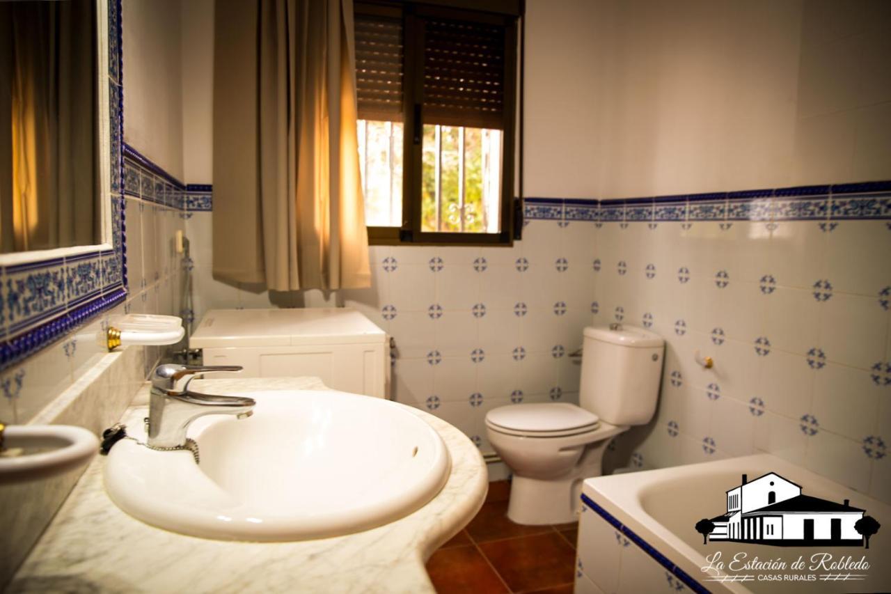 Casas Rurales La Estacion De Robledo エクステリア 写真